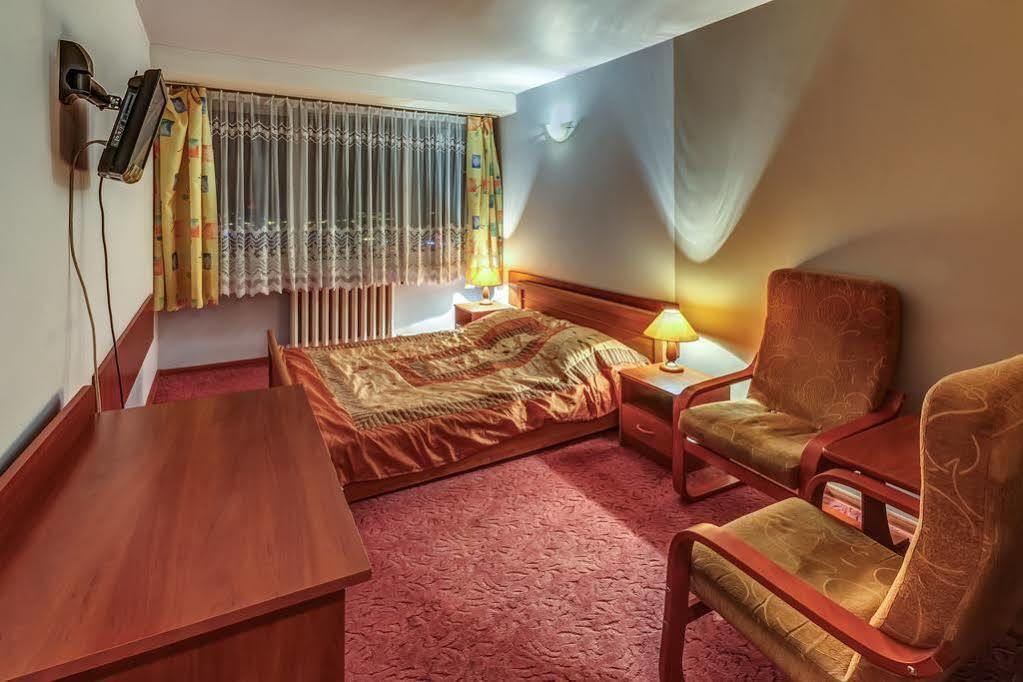Hotel Kujawy Влоцлавек Экстерьер фото